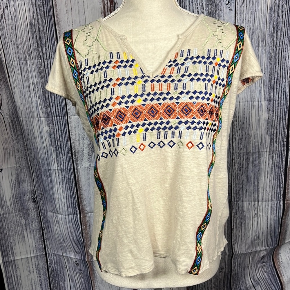 Women’s Sundance 100% linen embroidered short sleeve v-neck top XS